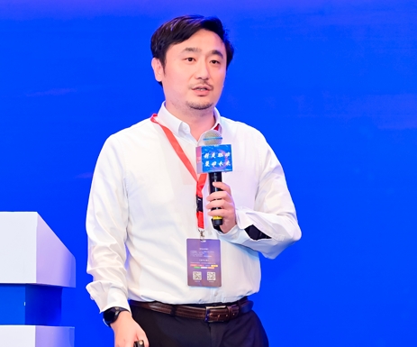 背靠李書福，他在短短四年間讓 “飛行汽車” 破繭而出(圖2)