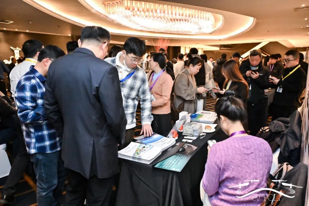 創(chuàng)新驅(qū)動，新質(zhì)賦能 | "2025中國eVTOL創(chuàng)新發(fā)展大會"在上海圓滿落幕！(圖39)