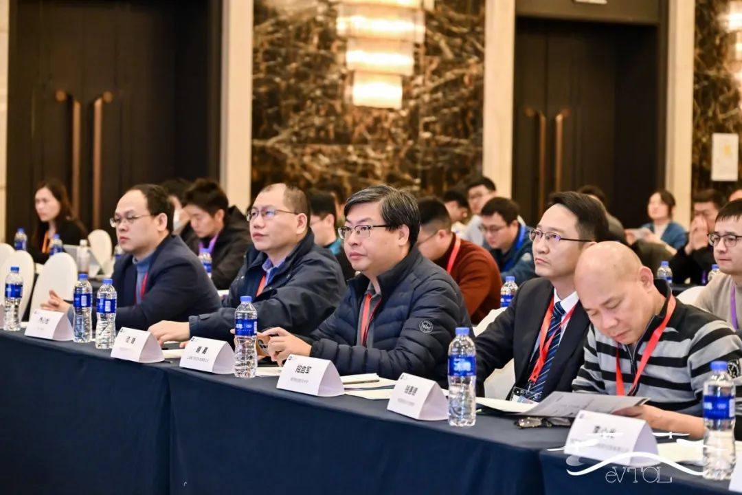 創(chuàng)新驅(qū)動，新質(zhì)賦能 | "2025中國eVTOL創(chuàng)新發(fā)展大會"在上海圓滿落幕！(圖36)