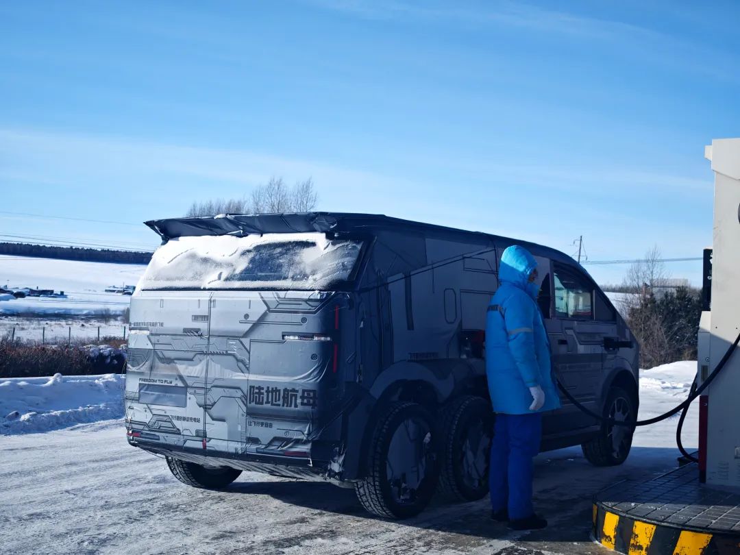 小鵬匯天“陸地航母” ET車冬測，零下 30° 極限挑戰(zhàn)！(圖4)