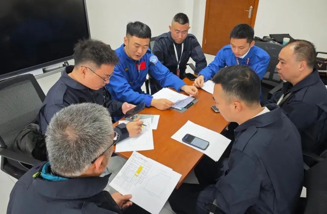 行業(yè)新樣本！國內(nèi)首個(gè)eVTOL試飛員培訓(xùn)計(jì)劃落地(圖1)