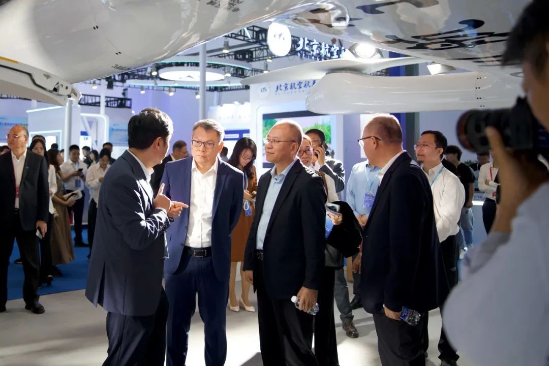 適航+運營雙突破！沃飛長空攜最新成果亮相民航科創(chuàng)展