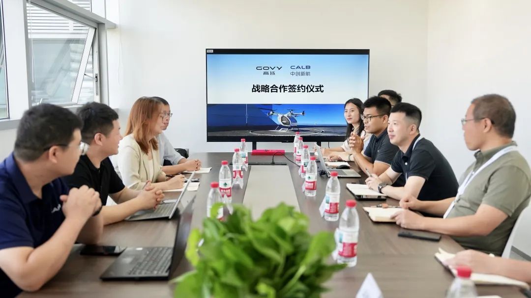 2025年8月，飛行汽車eVTOL行業(yè)在技術(shù)、認(rèn)證及合作方面取得多項進(jìn)展(圖9)