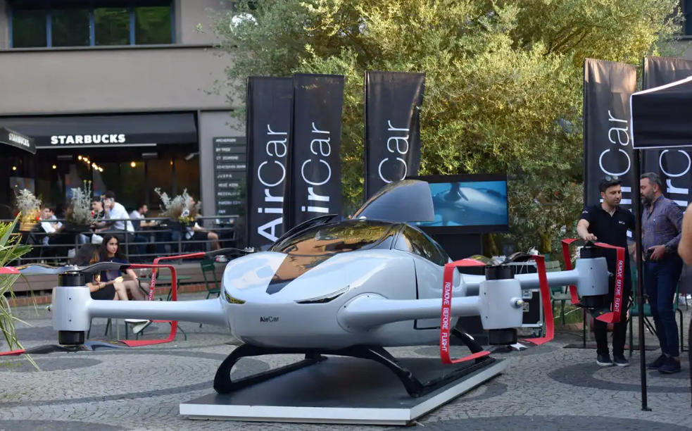 土耳其首輛電動飛行汽車AirCar訂單破百，預(yù)計2027年交付！