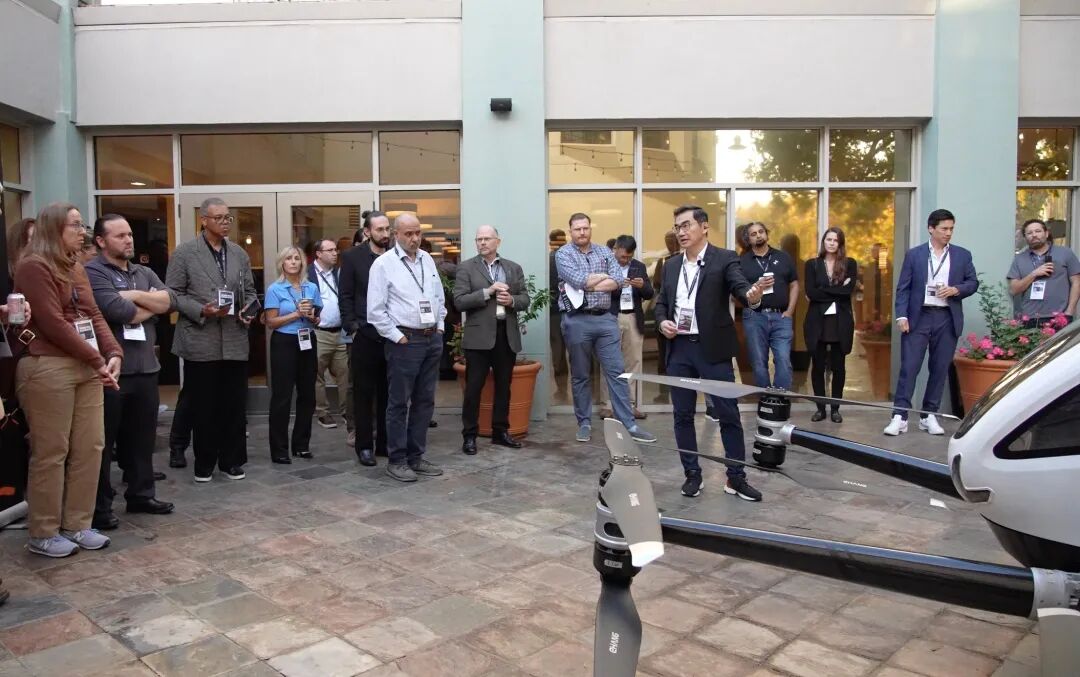 億航智能攜EH216-S 亮相美國(guó)eVTOL USA大會(huì)(圖2)